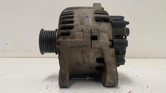 RENAULT TG11C022 Alternador  comprar en Albacete