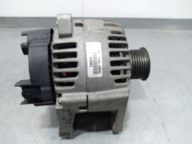 RENAULT TG11C022 Alternador  en stock Salamanca