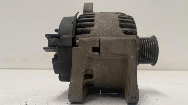 RENAULT TG11C022 Alternador  en stock Terrassa