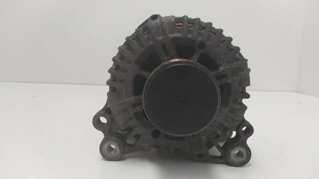 TG14C011 VAG Alternador  disponible Alicante