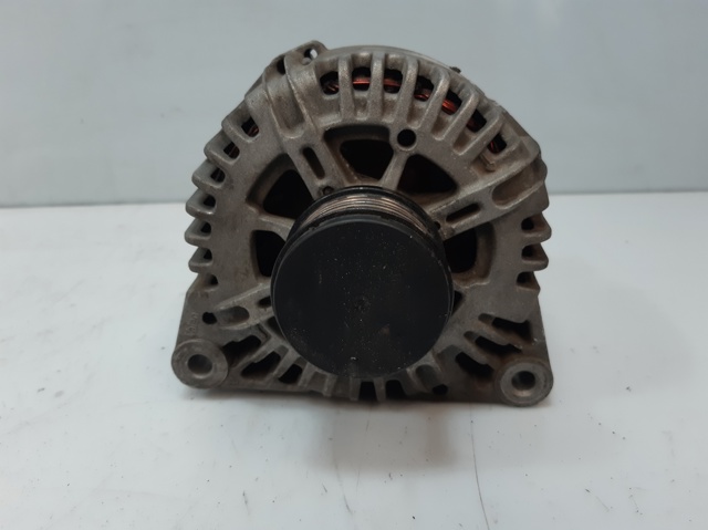 TG15C053 PEUGEOT Alternador  comprar en Jaén