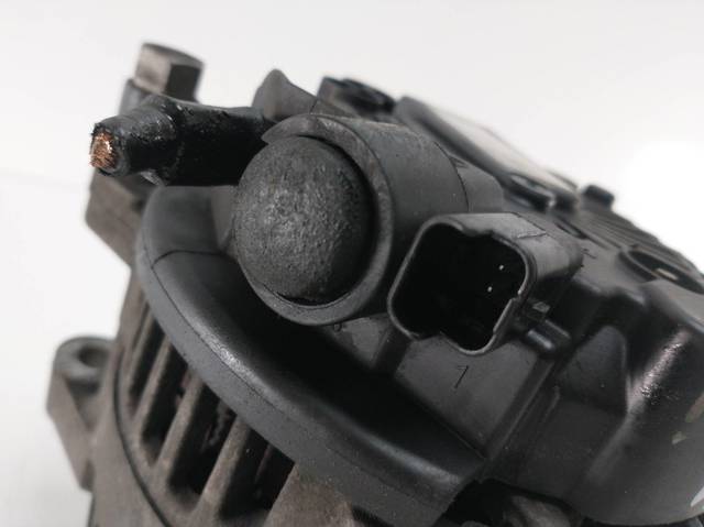 TG15C118 Alternador  en stock Sabadell