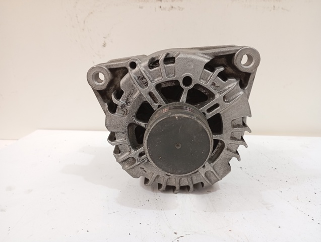 PEUGEOT TG15C135 Alternador  comprar en Murcia
