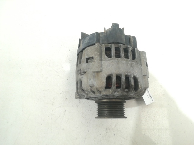 TG9B042 RENAULT Alternador  en stock Huelva