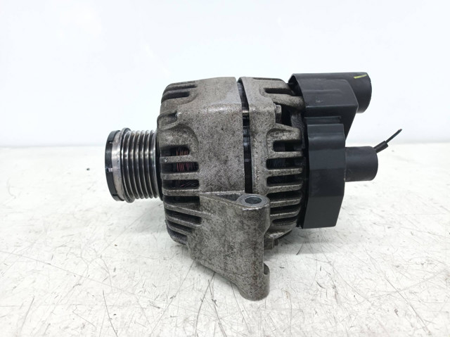 TG9S015 Alternador  disponible Málaga