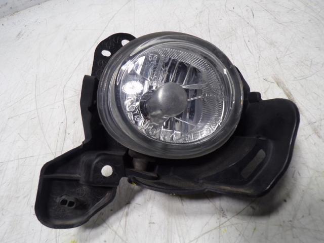 MAZDA TK2151680A Faro antiniebla derecho  en stock Salamanca