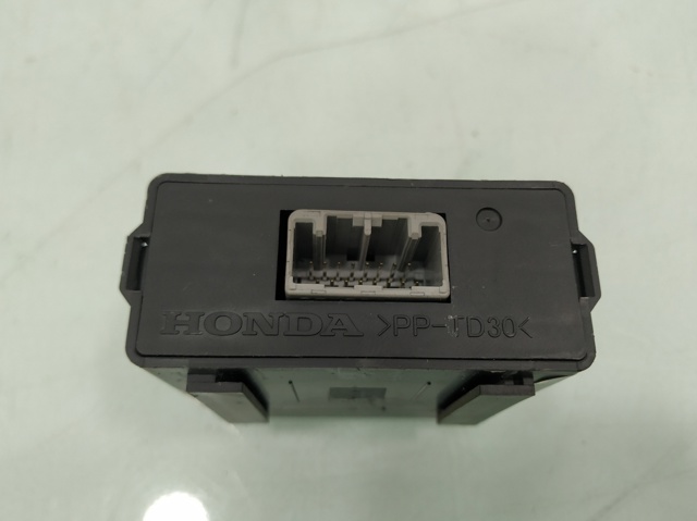 TL0G01 Honda