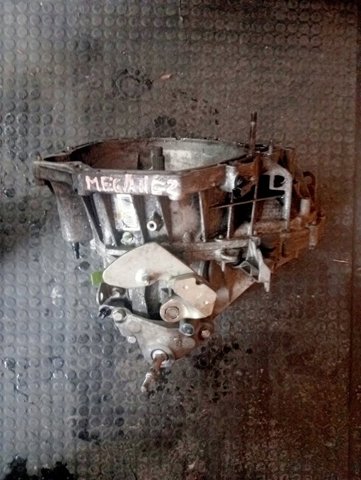 TL4001 RENAULT Caja de cambios  en stock Huelva