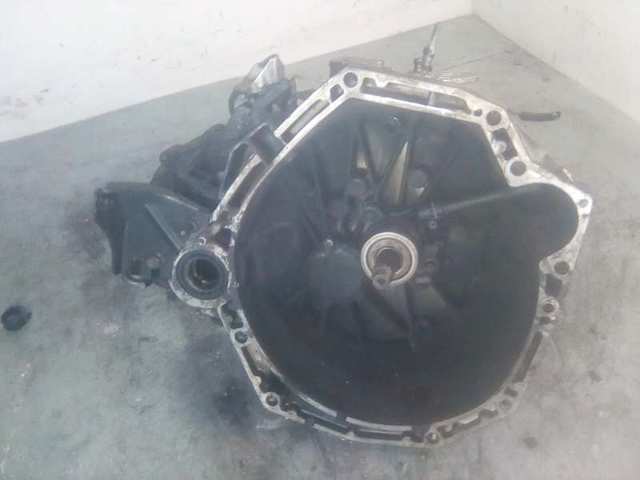 TL4002 Renault (RVI)