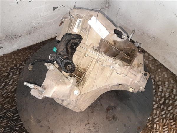 RENAULT TL4013 Caja de cambios manual completa  disponible Valladolid