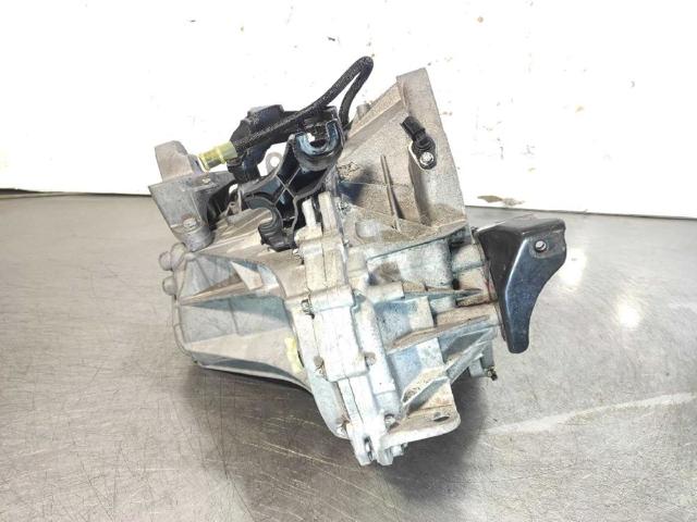RENAULT TL4045 Caja de cambios manual completa  comprar en Ponferrada