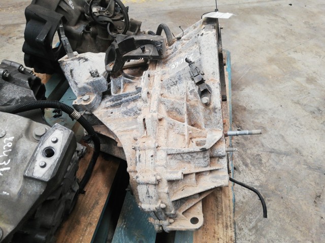 TL4045 RENAULT Caja de cambios comprar Bilbao