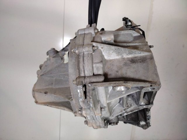 TL4063 RENAULT Caja de cambios manual completa  comprar en Jaén