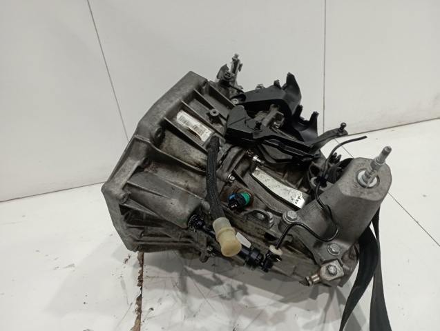 TL4086 Renault (RVI)