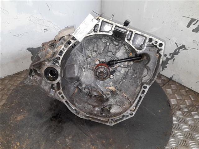 NISSAN TL4137 Caja de cambios manual completa  comprar en Ponferrada
