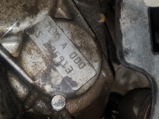 TL4A000 Renault (RVI)