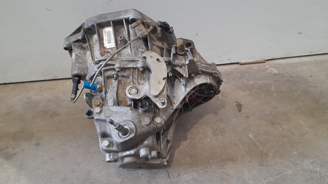 TL4A000 Renault (RVI)