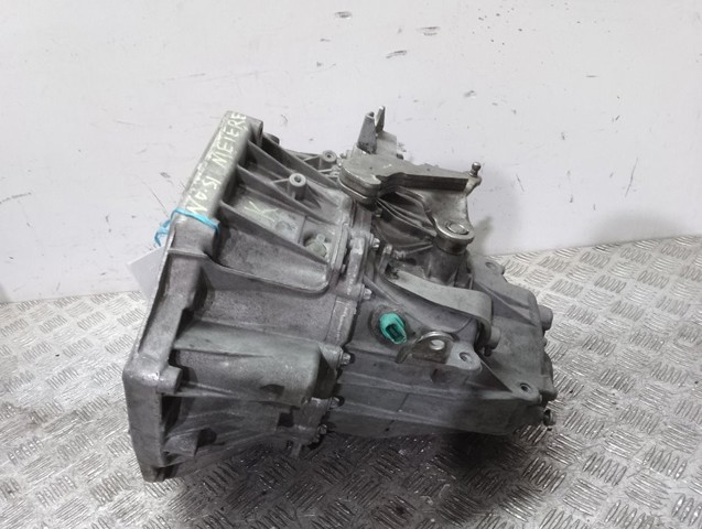 TL4B113 Nissan/Infiniti
