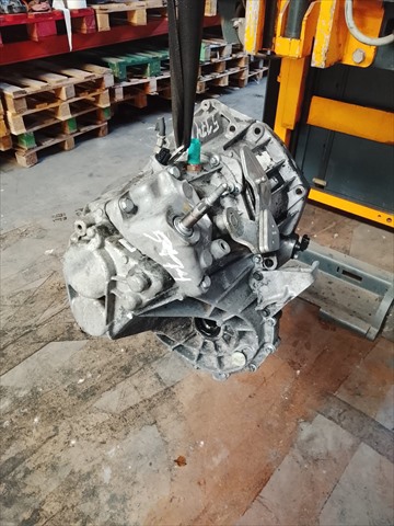 TL4K9S2 Renault (RVI)