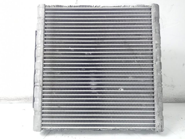 U6217001 VAG Condensador de aire acondicionado  comprar en Lleida