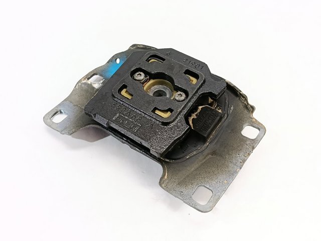V617M121 Ford