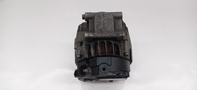 V75765138001 PEUGEOT Alternador  en stock Huelva