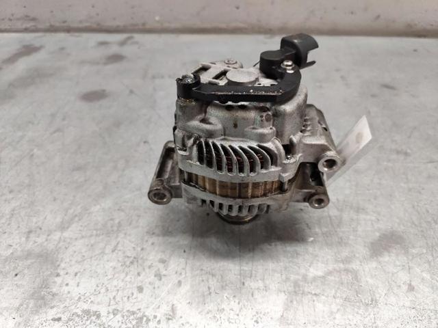 V75769568002 Alternador  en stock Granada