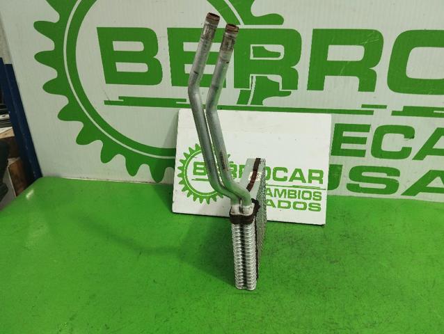 FORD VP3M5H18476EA Radiador calefacción  en stock Salamanca