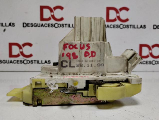 FORD XS41A21812CF Cerradura de puerta delantera derecha  en stock Valencia
