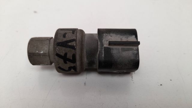 XS4H19D594AA Ford