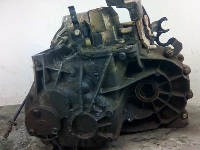 XS4R7F096 Ford