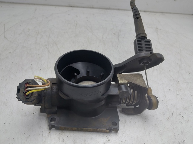 Caja de mariposa para Ford Focus I (DAW, DBW)