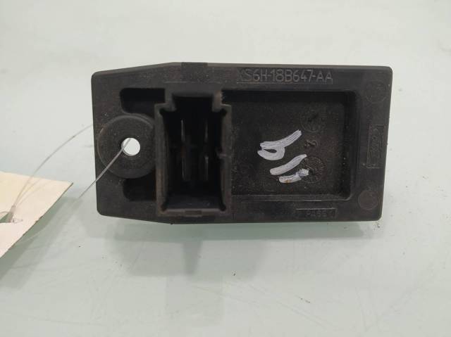 XS6H18B647AA Ford