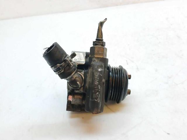 XS713A674BF Bomba de dirección asistida  comprar en Reus