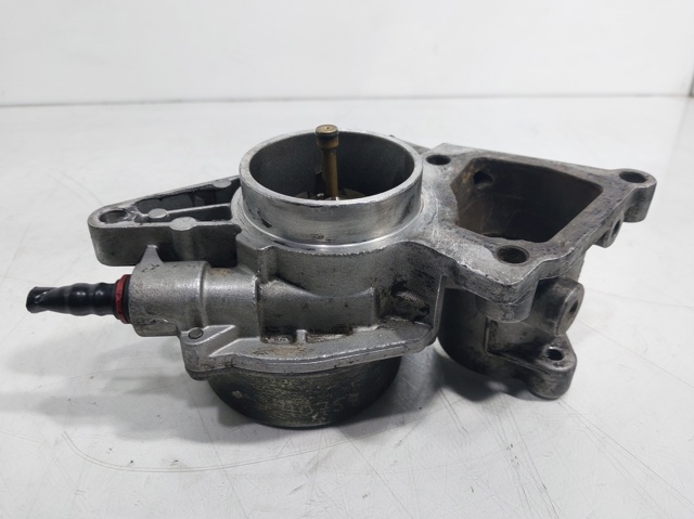 FORD XS7Q2A451BH Bomba de vacío comprar Tarragona