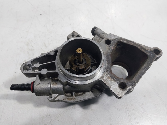 XS7Q2A451BH FORD Bomba de vacío comprar Alcalá