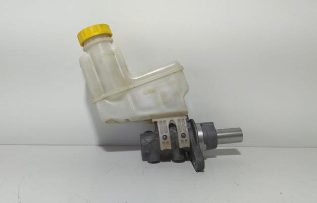 Cilindro maestro de frenos Y24158 FIAT