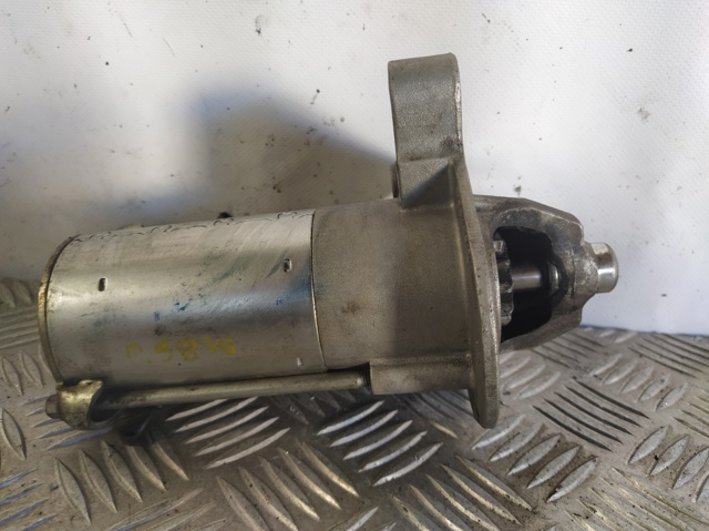 MAZDA Y60118400C Motor de arranque  comprar en Ponferrada