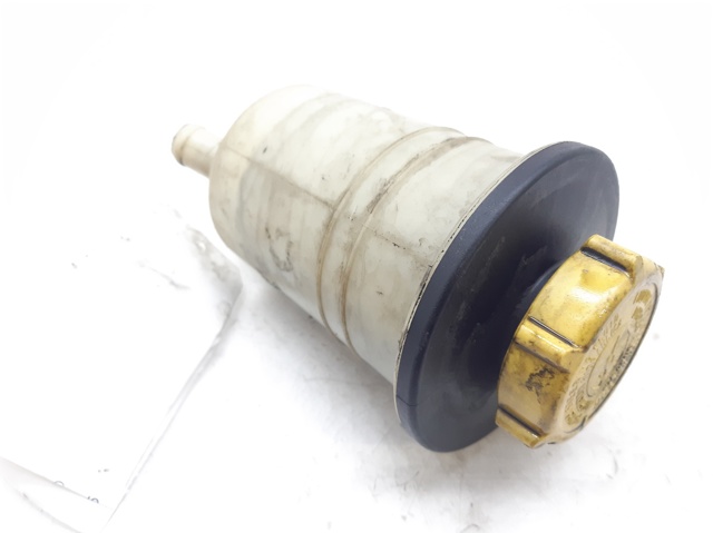 YC153R700AA Ford