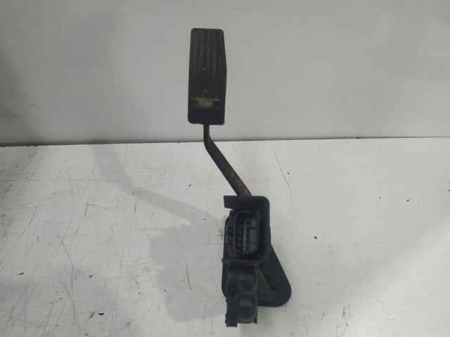 YC159F836BD Pedal del acelerador comprar Girona