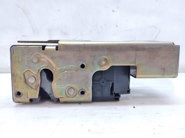 FORD YC1AV21812CH Cerradura de puerta delantera derecha  en stock Terrassa