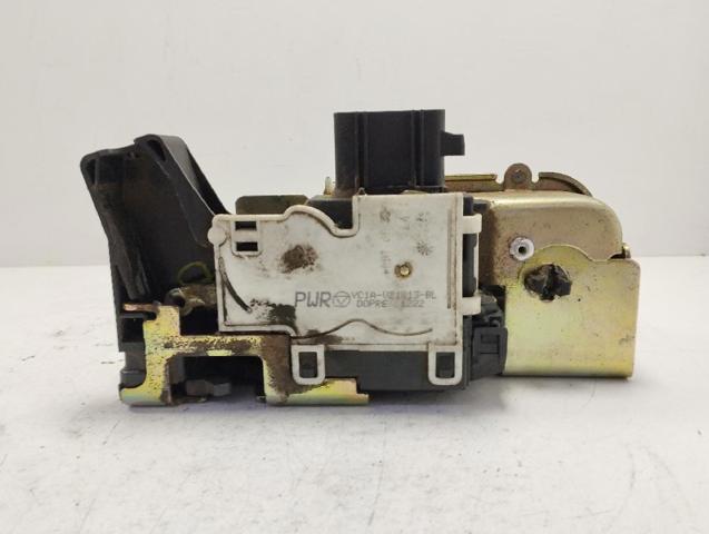 YC1AV21813BL Ford