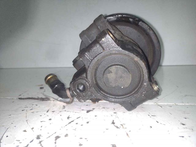 YC1E3A733AB Polea de la bomba de dirección asistida  disponible Málaga