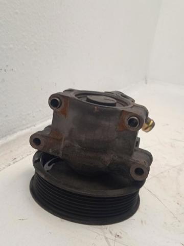 FORD YC1E3A733AB Bomba de dirección  en stock Salamanca