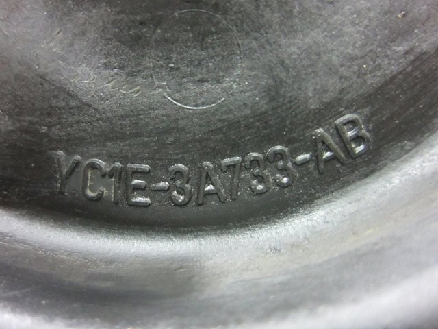 YC1E3A733AB Polea de la bomba de dirección asistida  en stock Granada