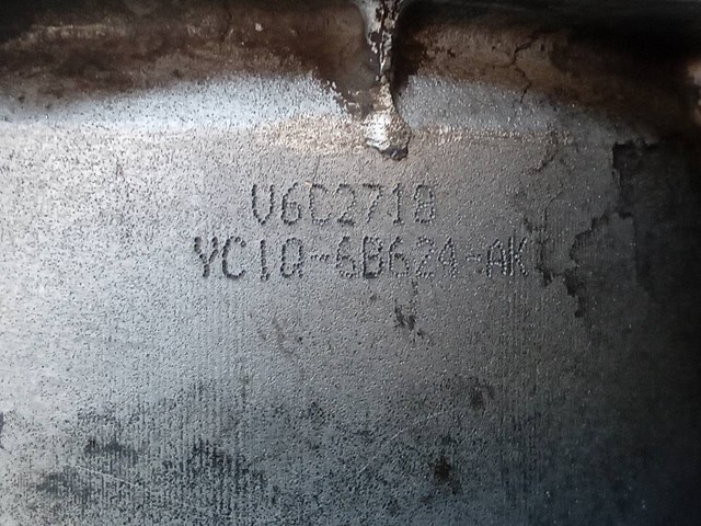 Radiador de aceite, bajo de filtro YC1Q6B624AK Ford
