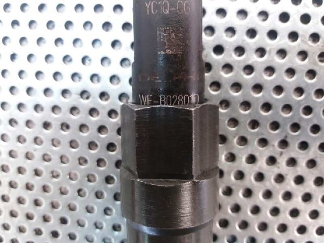 YC1QCG Ford
