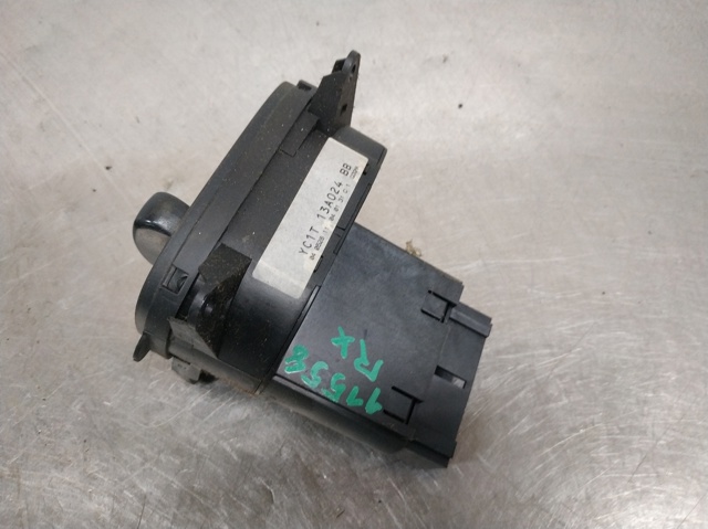 YC1T13A024BB Ford