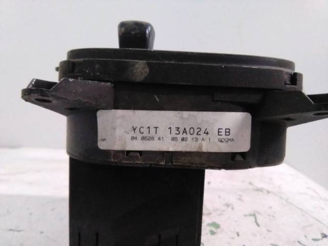 YC1T13A024EB Interruptor de luces en el tablero  comprar en Zaragoza