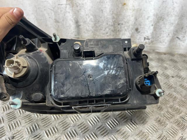 Faros delanteros para Ford Connect  (TC7)